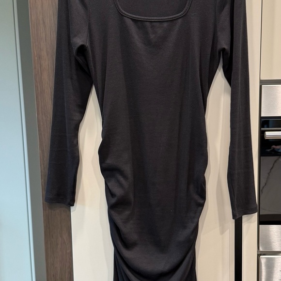 Michael Stars Dresses & Skirts - Michael Stars Black Bodycon Long Sleeve Dress